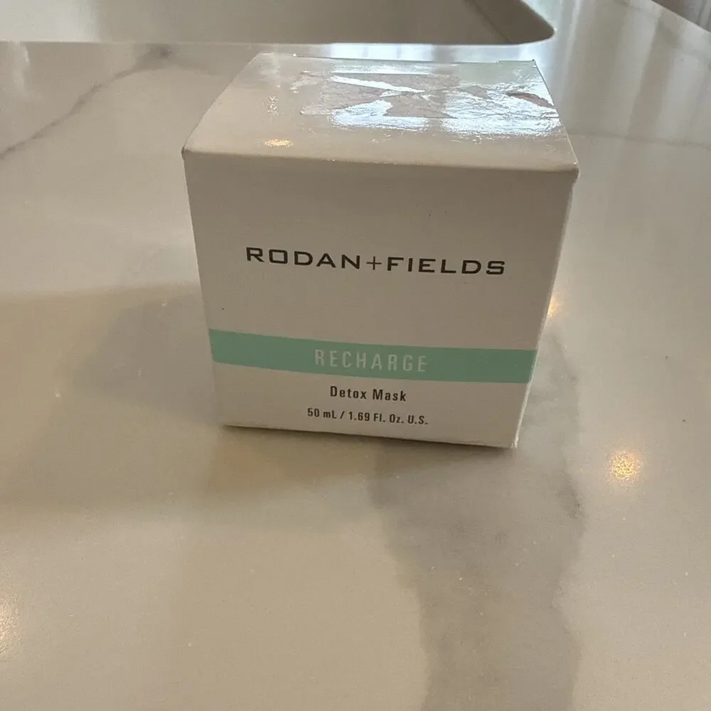 New Rodan Fields Recharge Detox Mask Charcoal Cleanses Impurities Face 1.69oz